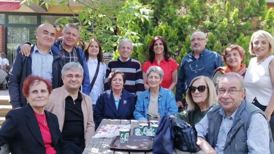 GELENEKSEL MEZUNLAR GÜNÜMÜZ